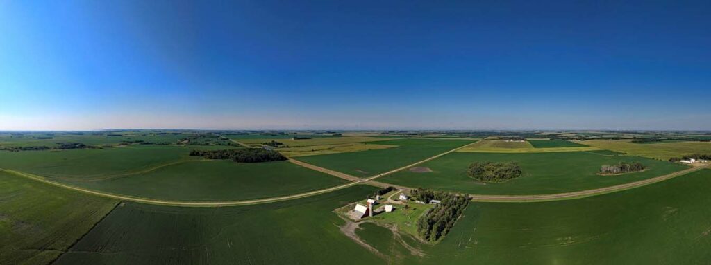 LYON COUNTY, MN (Monroe Twp) 400± total acres