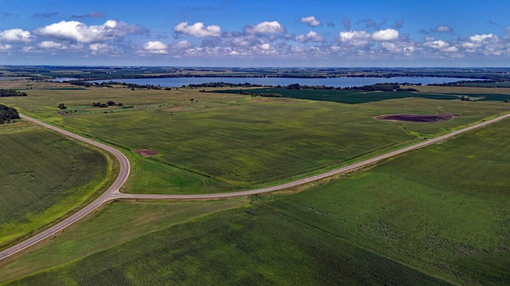 MURRAY COUNTY, MN (Lake Sarah Twp) 160± total acres